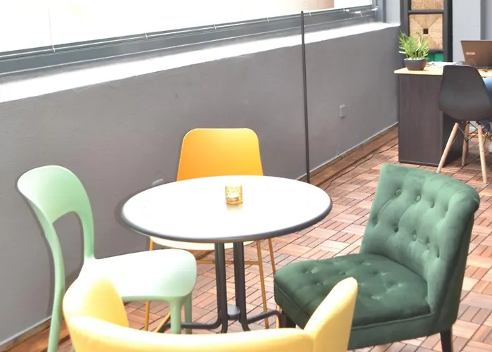 Feeling Parque 56 Pensión